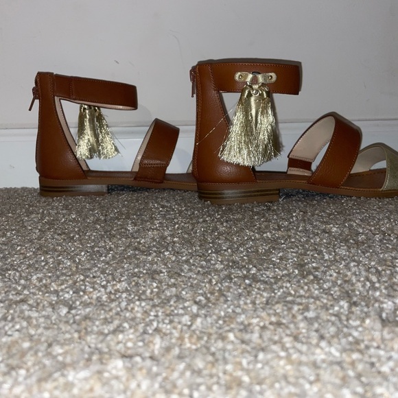Brown Tassel Women's Sandals - Picture 1 of 3
